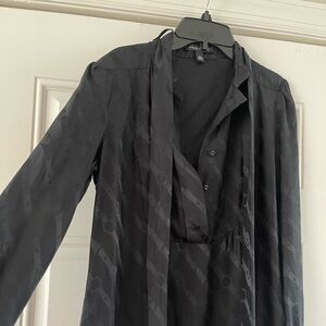 100% silk banana republic dress. Great condition.